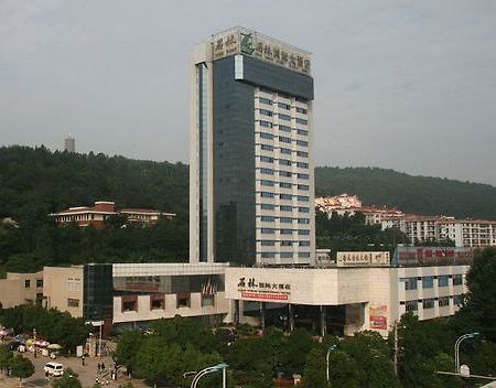 Stone Forest International Hotel Qujing Εξωτερικό φωτογραφία